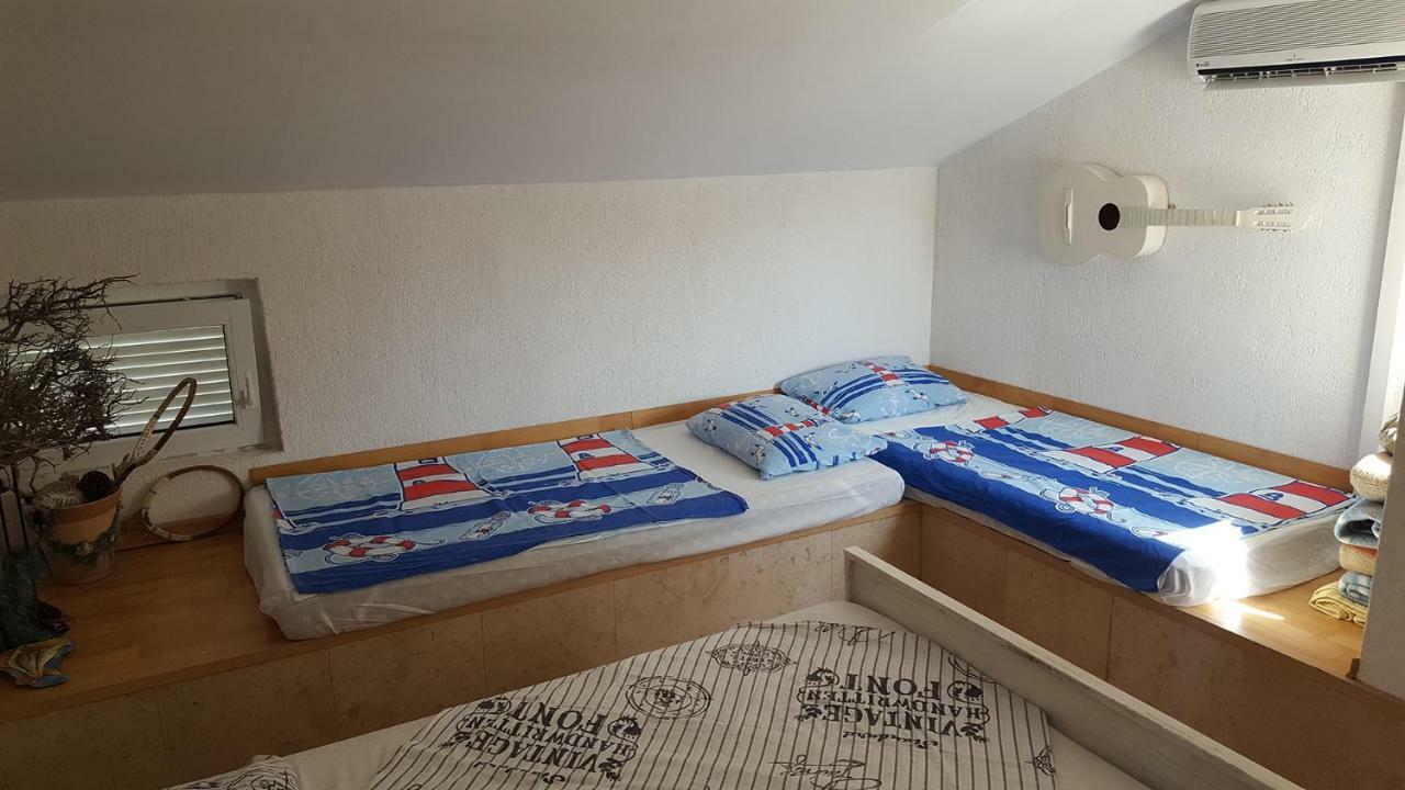 Apartments Lopar Story Exterior foto